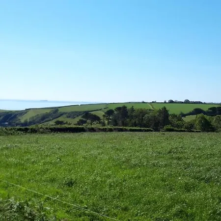 Trelawne Garden Annexe Holiday home